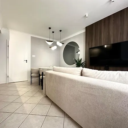 Apartamento Wiezienna 21c - Parking & Lift - 200m Main Square *