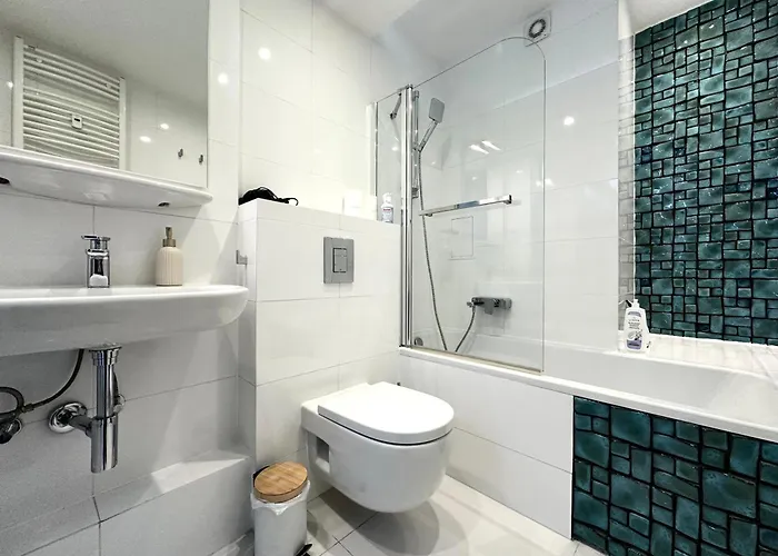 Apartamento Wiezienna 21c - Parking & Lift - 200m Main Square Wrocław