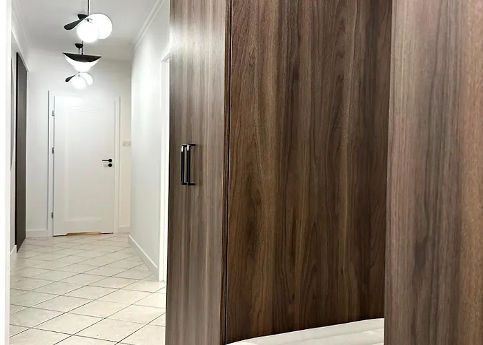 Wiezienna 21c - Parking & Lift - 200m Main Square