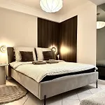 Wiezienna 21c - Parking & Lift - 200m Main Square Apartamento Breslavia