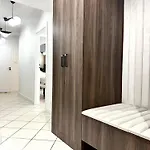 Wiezienna 21c - Parking & Lift - 200m Main Square Apartamento