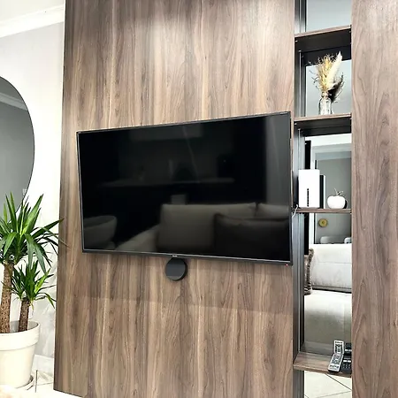 Apartamento Wiezienna 21c - Parking & Lift - 200m Main Square *