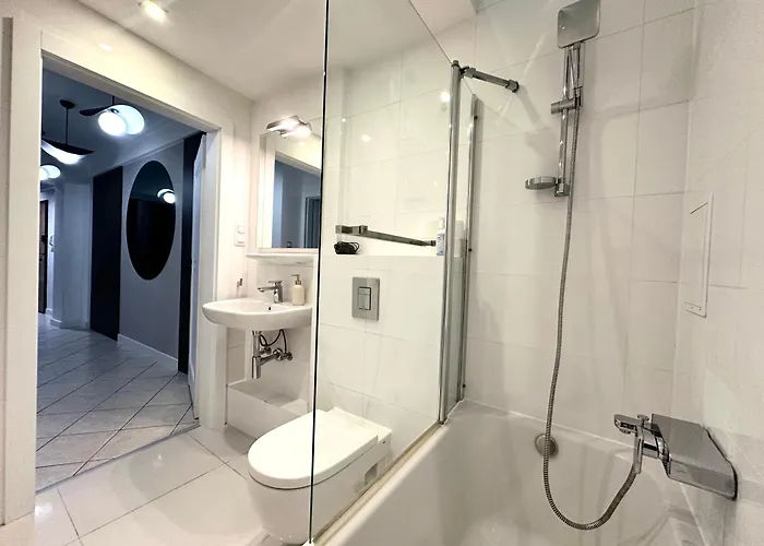 Wiezienna 21c - Parking & Lift - 200m Main Square * Breslavia