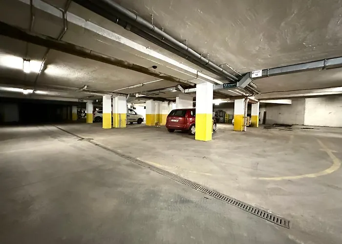 Wiezienna 21c - Parking & Lift - 200m Main Square Apartamento Breslavia